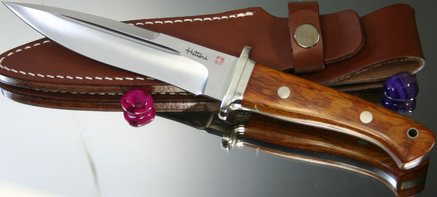 Hattori FT-100C Fighters (Cocobolo Wood Handle)